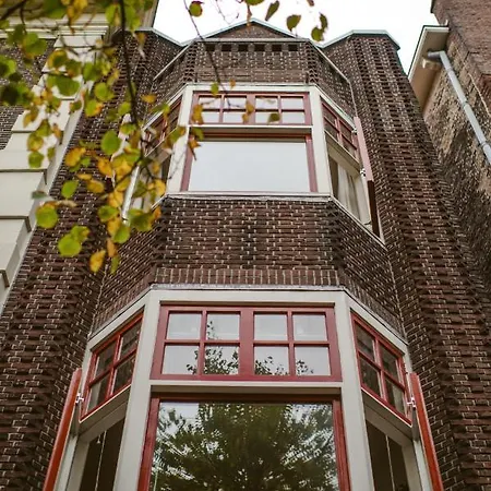 Bed & Breakfast Jeneverlogies Schiedam