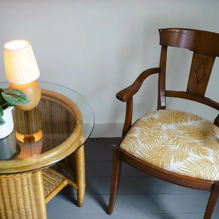 Bed & Breakfast Jeneverlogies *