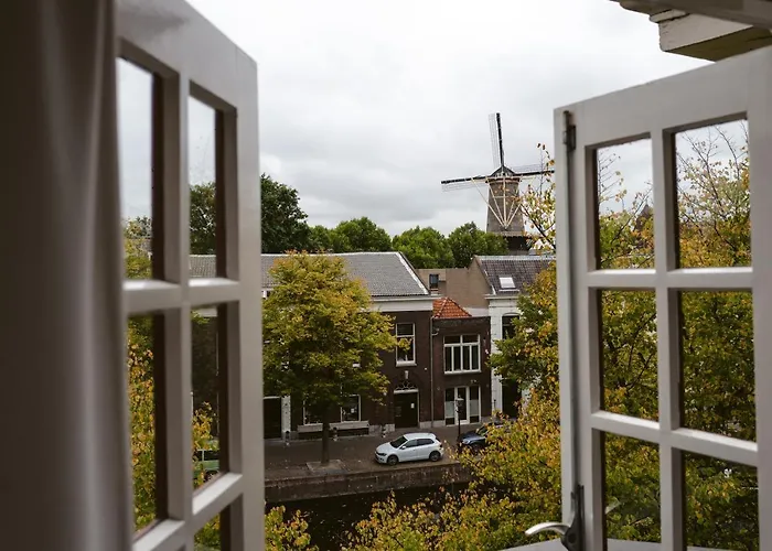 Elderflour & Microbakery Bed and breakfast Schiedam