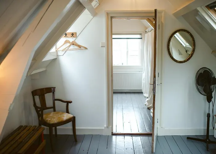 לינה וארוחת בוקר Elderflour & Microbakery *