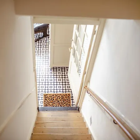 ベッド・アンド・ブレックファスト Elderflour & Microbakery *